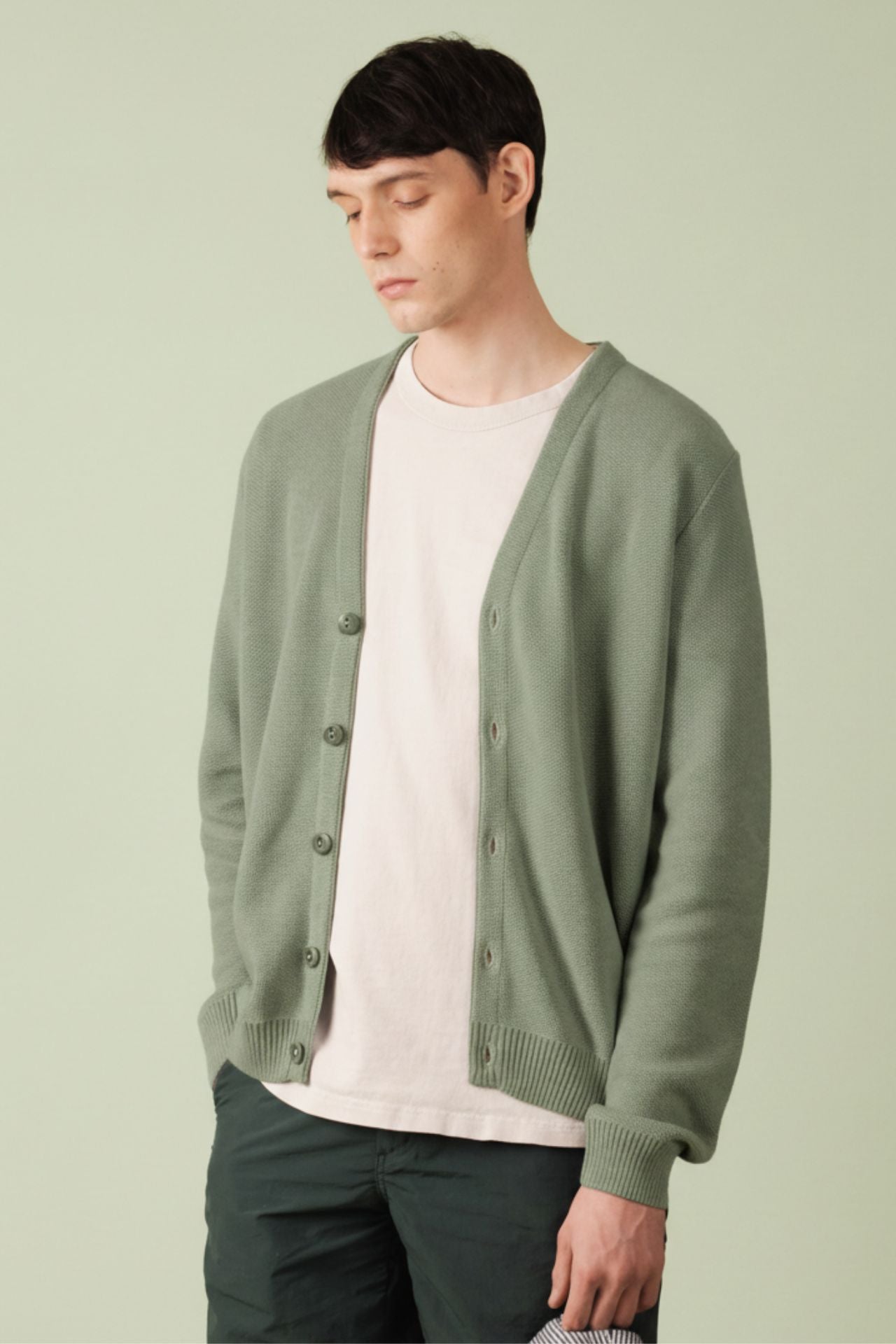 Vert militaire