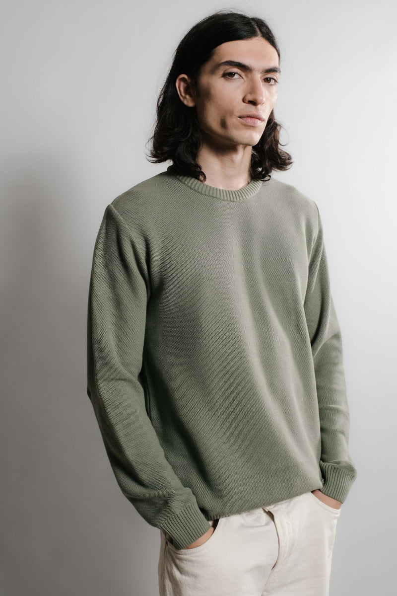 Vert militaire