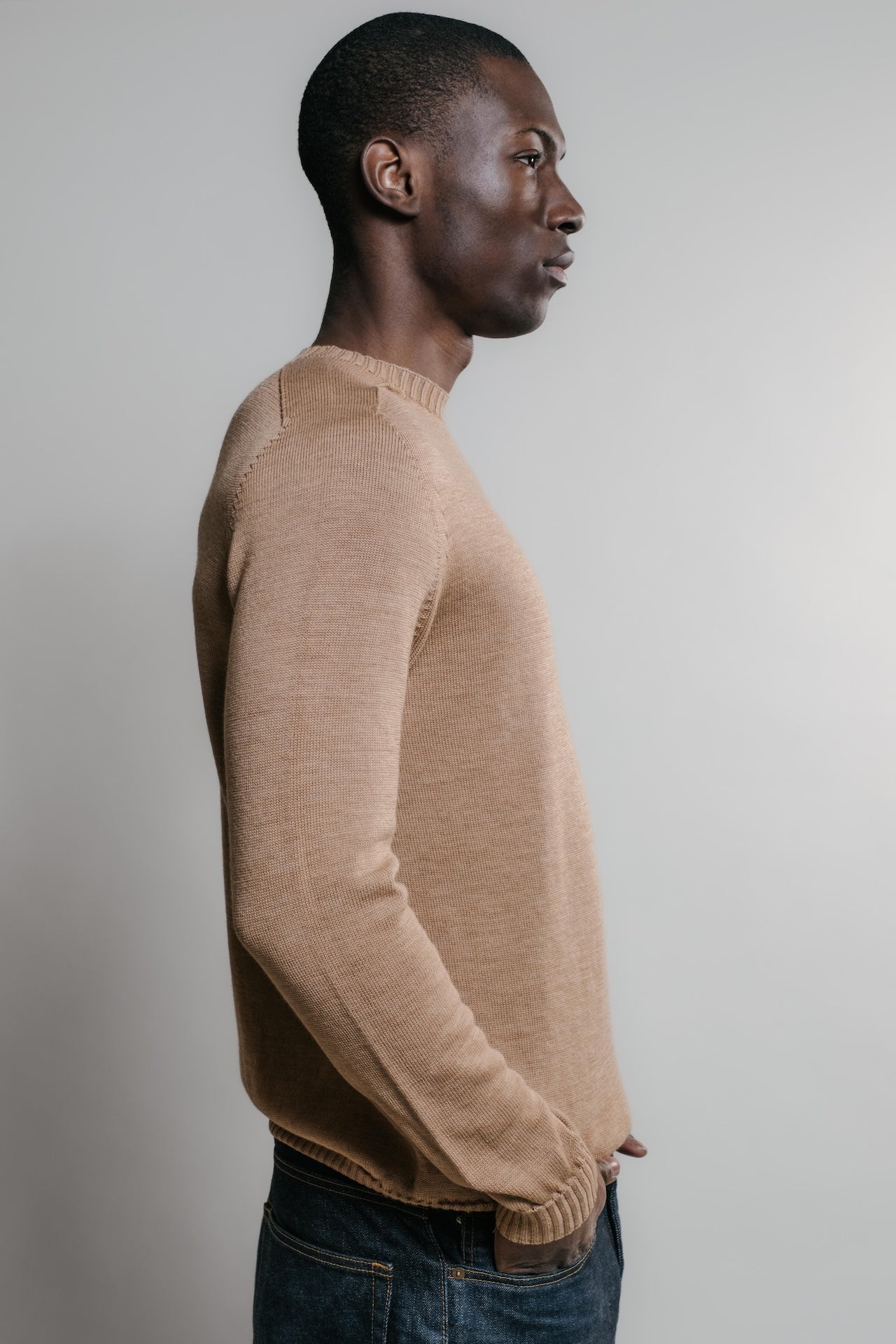 Aris Round Neck - Camel