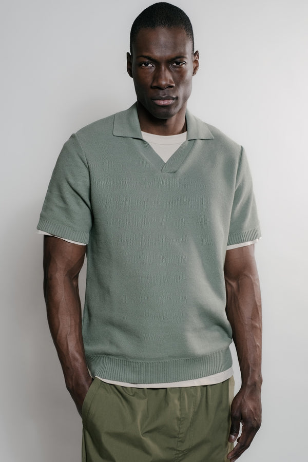 Vert militaire