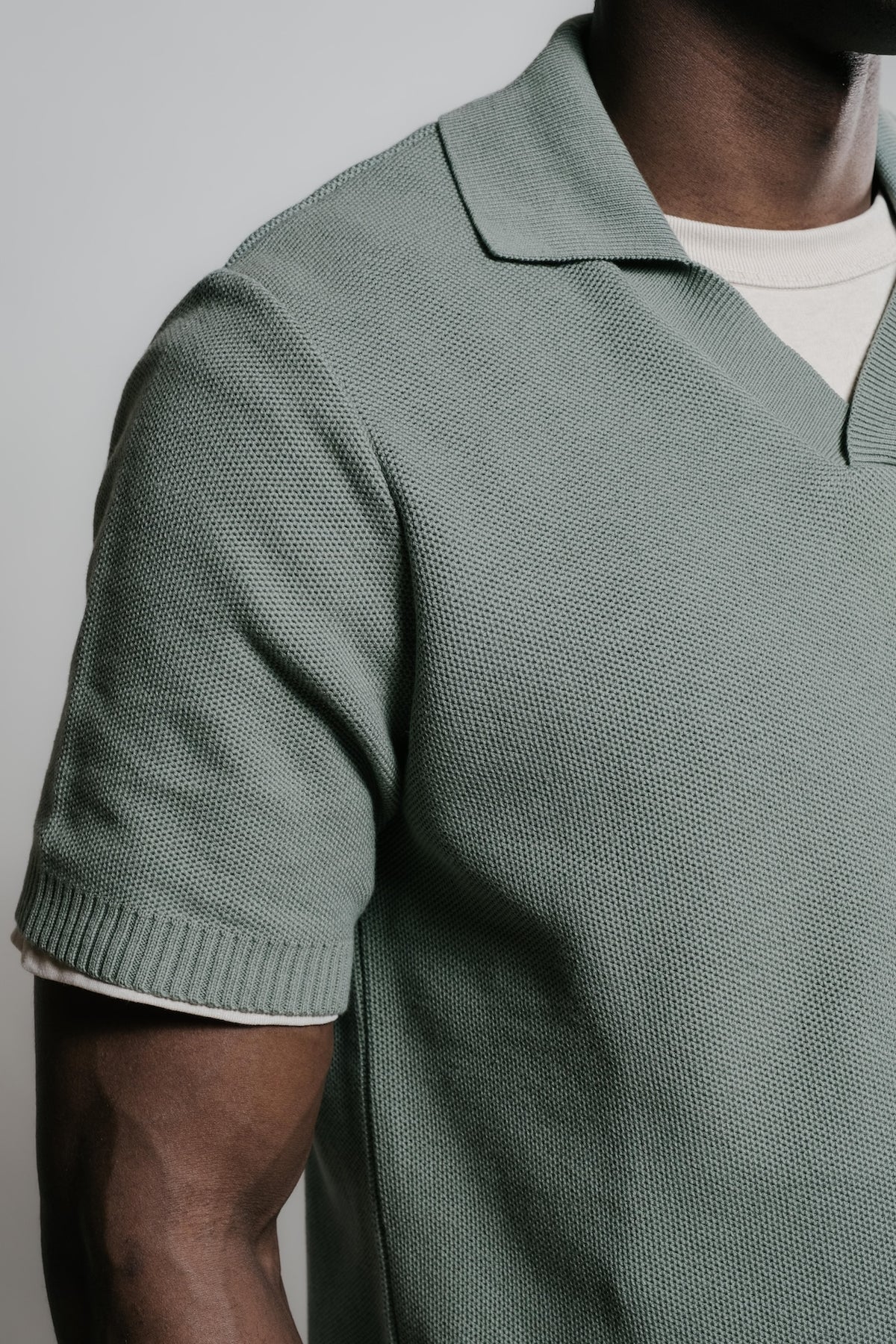 Vert militaire